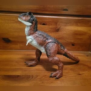 Mattel Jurassic World Action Attack Carnotaurus Dinosaur Figure